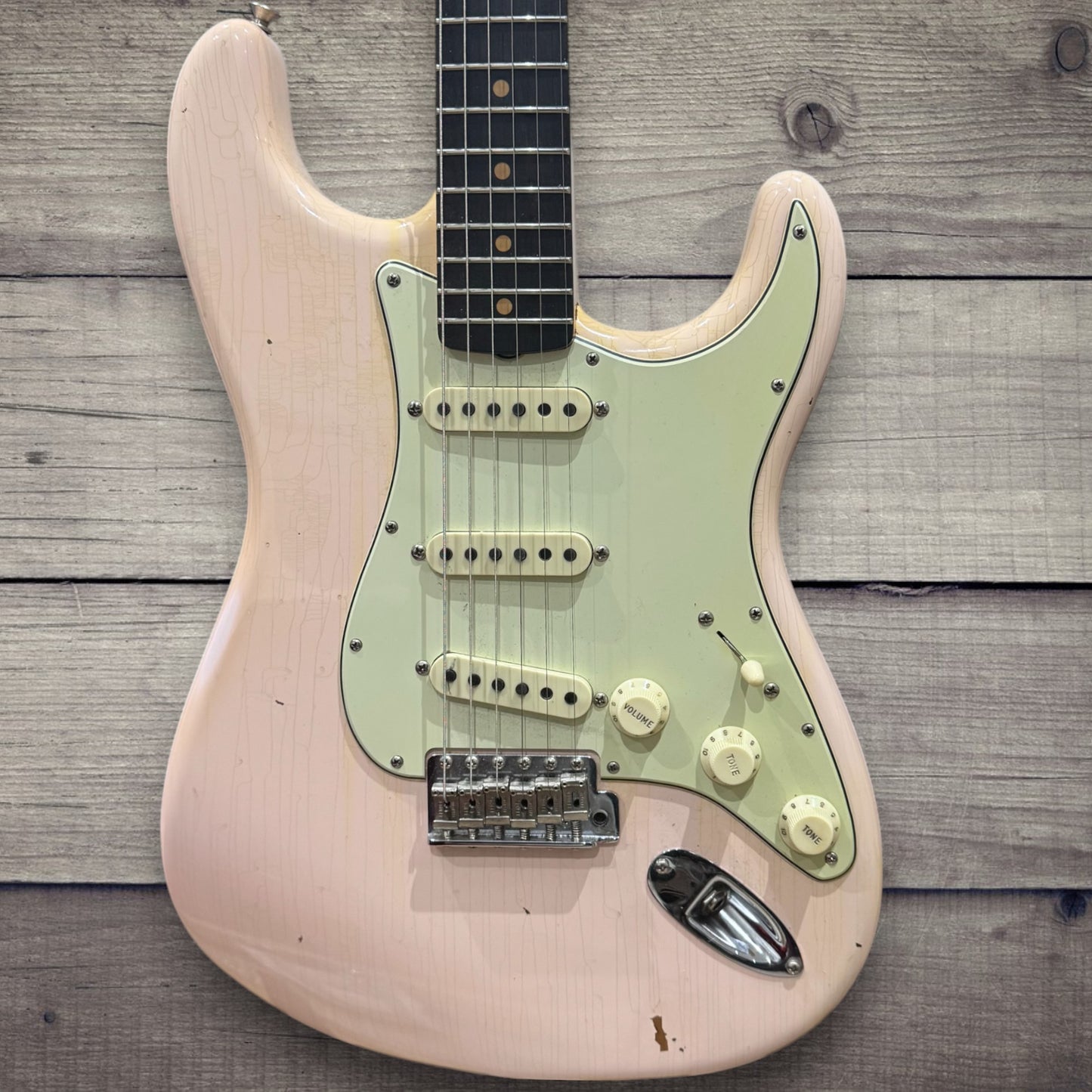 Fender Custom Shop (2022) Limited 1964 Stratocaster Journeyman Relic, Super Faded Aged Shell Pink