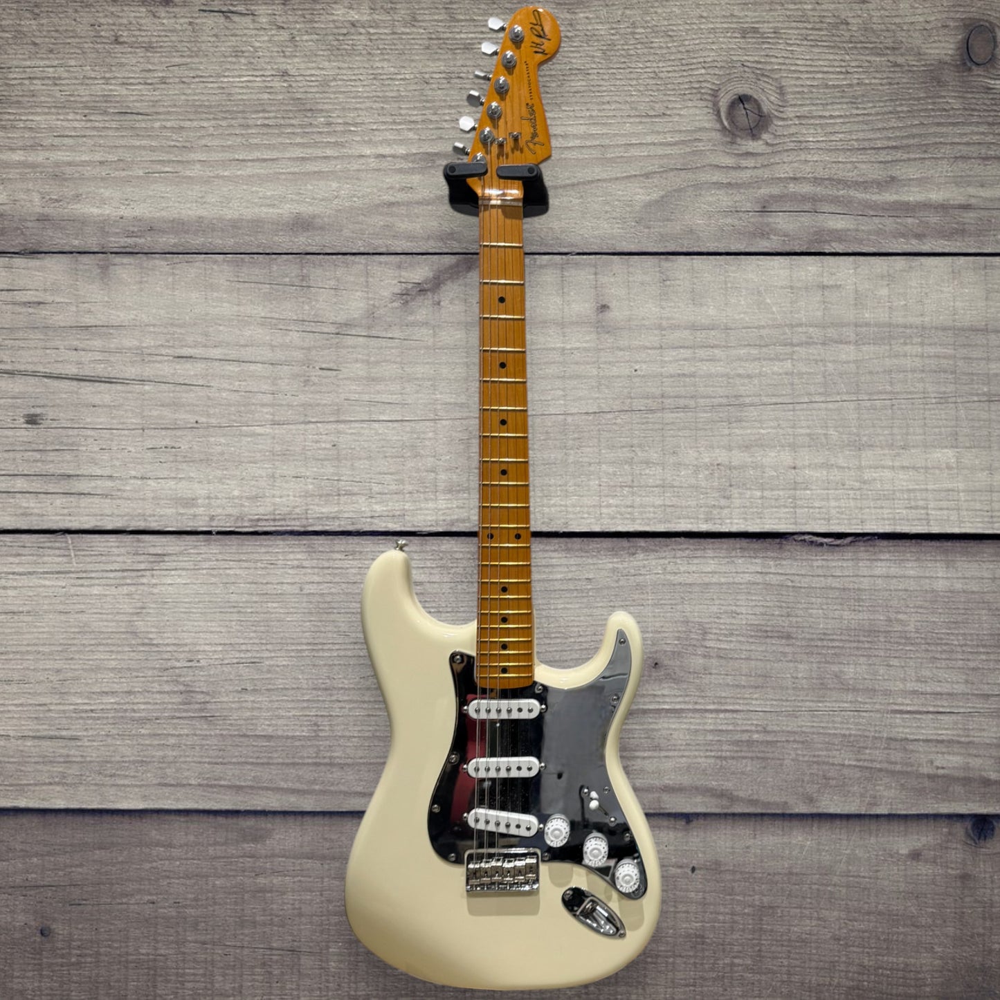 Fender Nile Rodgers Hitmaker Stratocaster, 2022