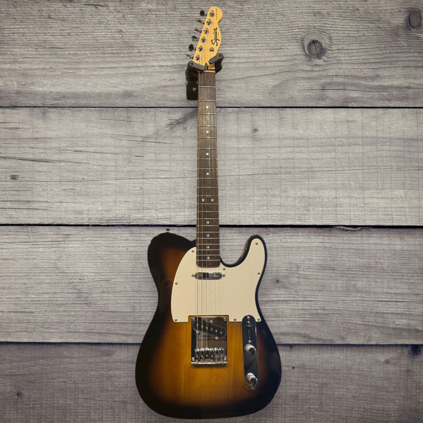 Squier Bullet Telecaster, 3-tone Sunburst, 2019